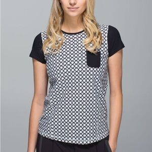 Lululemon Runbeam Short Sleeve-22” PTP- UPF of 50+